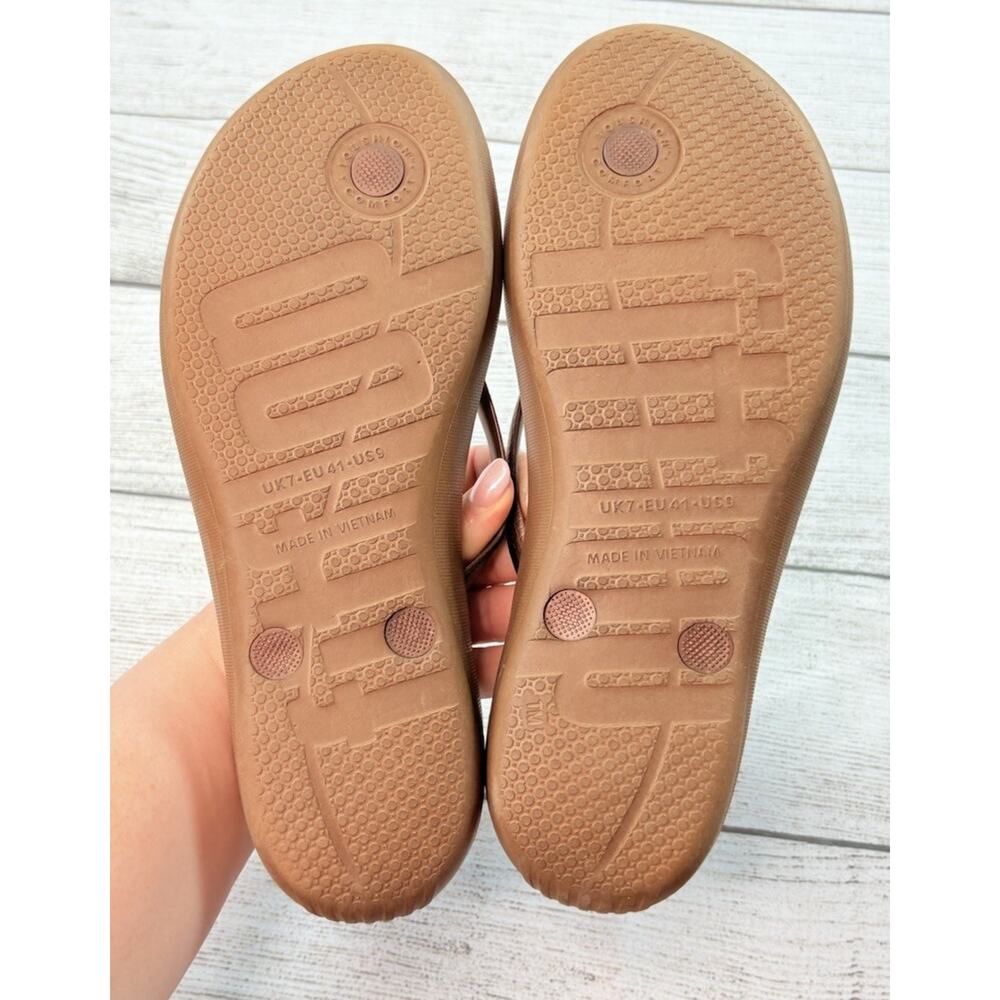 FitFlop Womens Solid Iqushion Ergonomic Thong Flip-Flops Bronze Brown Size 9 - Picture 5 of 6
